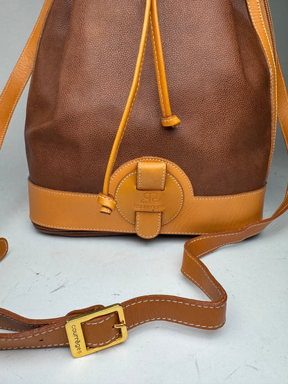 Sac seau vintage en cuir Courrèges marron