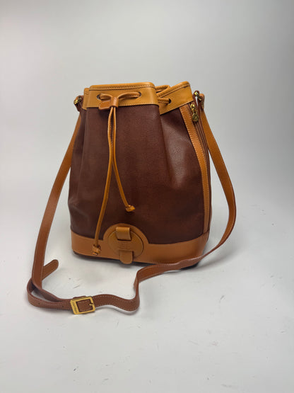 Sac seau vintage en cuir Courrèges marron