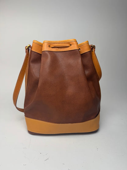 Sac seau vintage en cuir Courrèges marron