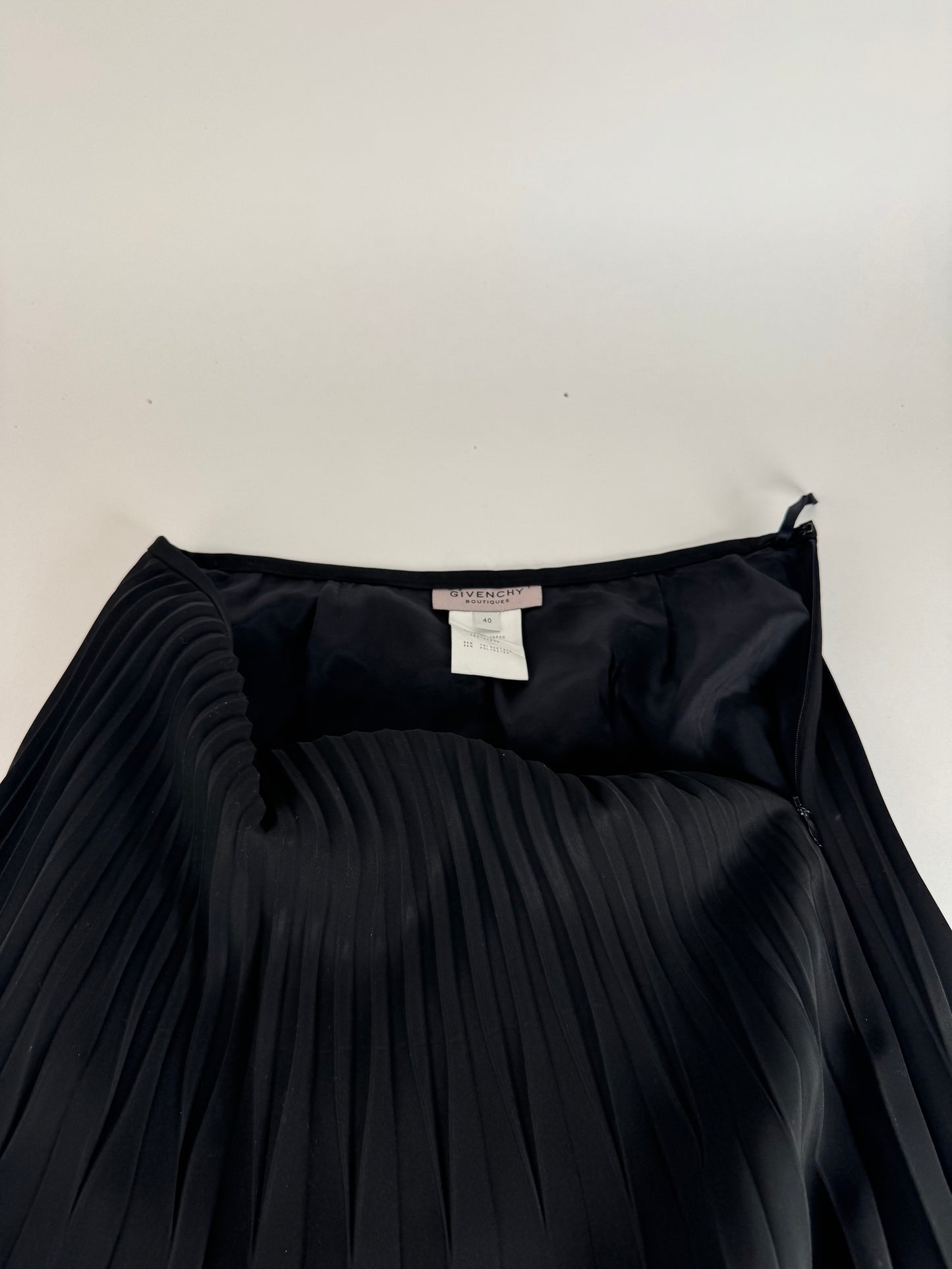 Vintage Givenchy Plissee Skirt 36/S black