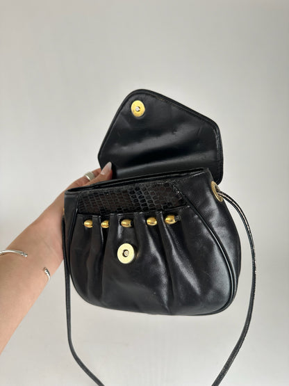Vintage Givenchy 4G leather bag black