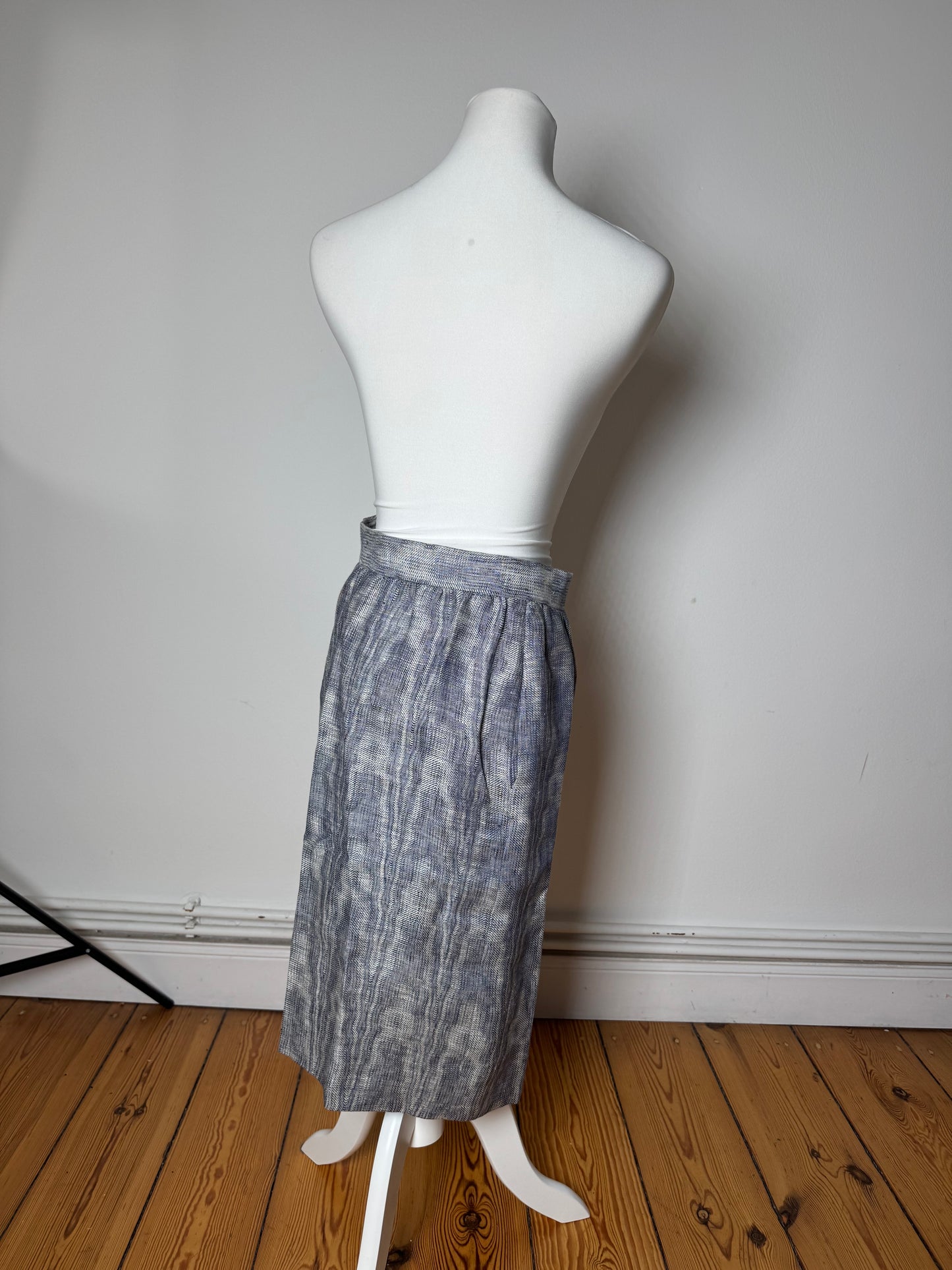 Vintage Givenchy Wool Skirt 36/S