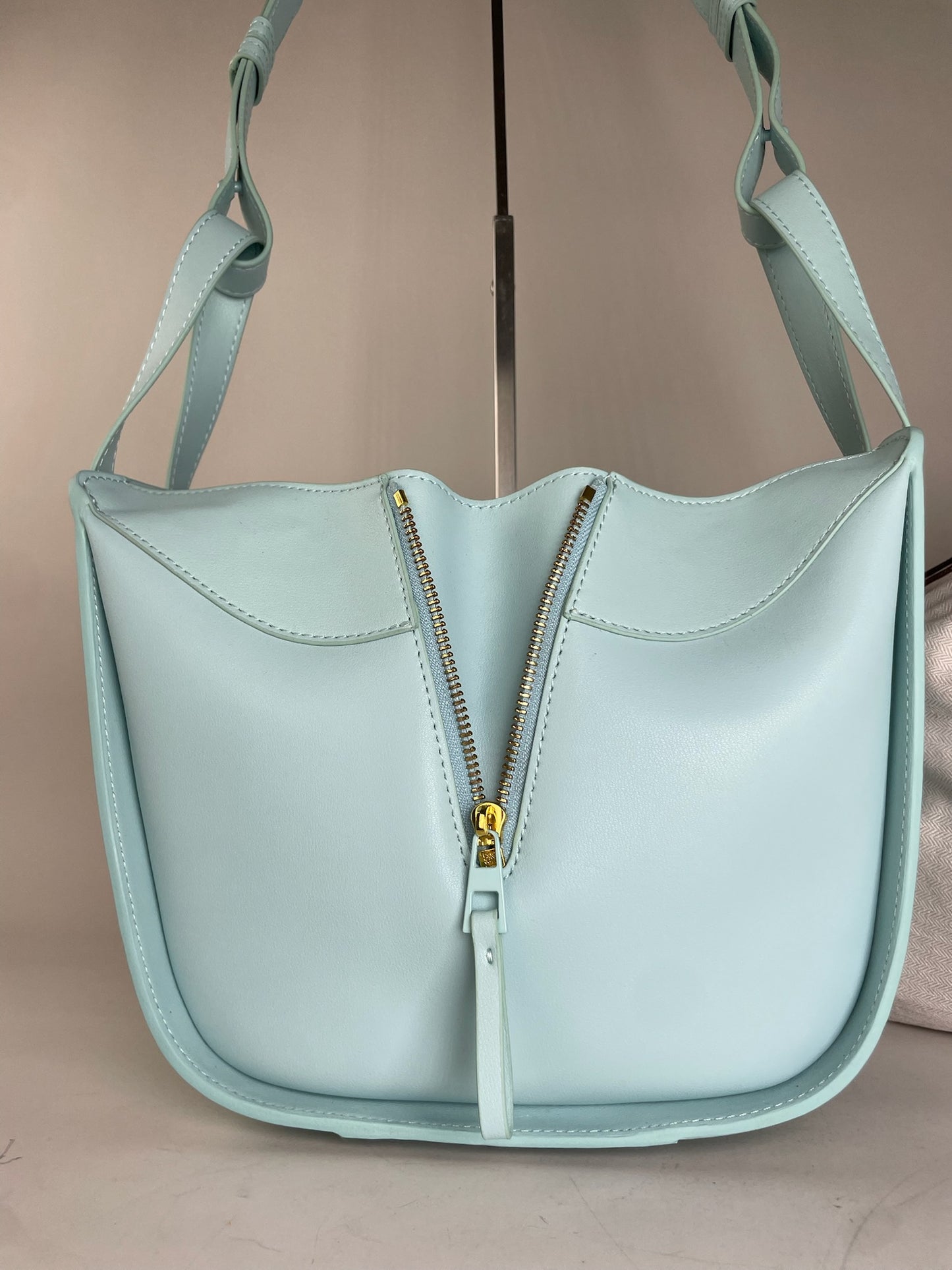 Vintage Loewe Leather Shoulder Bag Light Blue Gold Zip