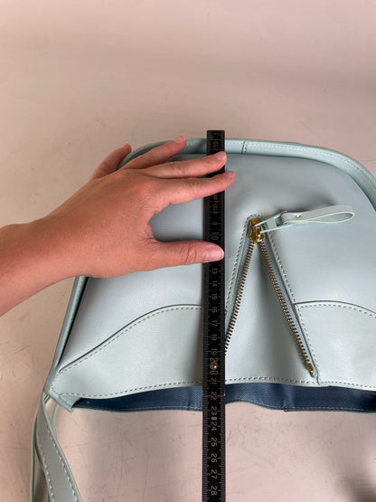 Vintage Loewe Leather Shoulder Bag Light Blue Gold Zip