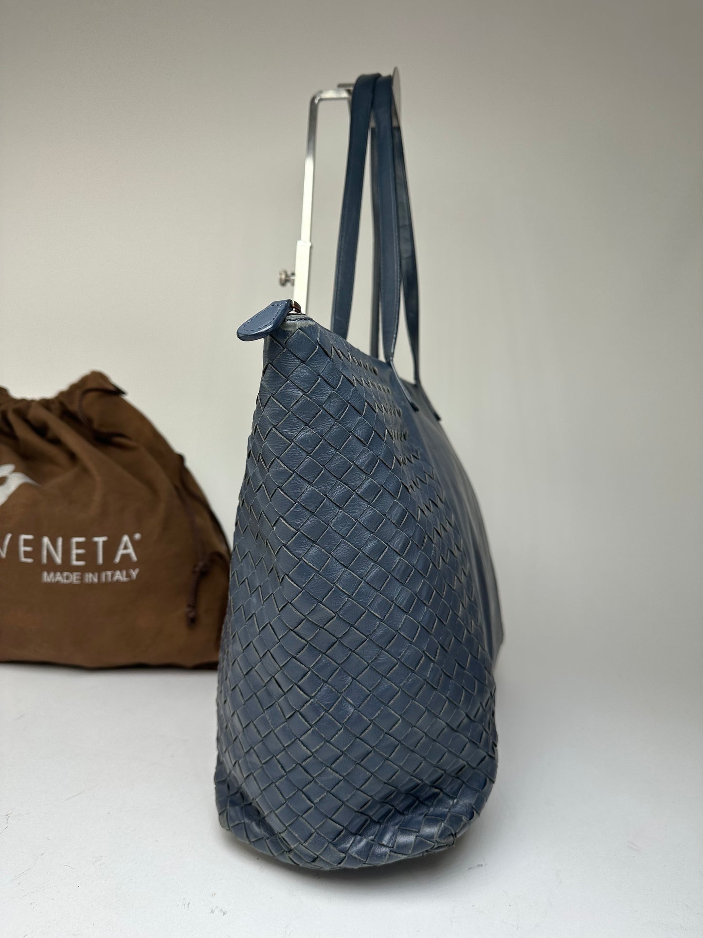 Vintage Bottega Veneta Intrecciato Nappa Leather Shoulder Tote Navy