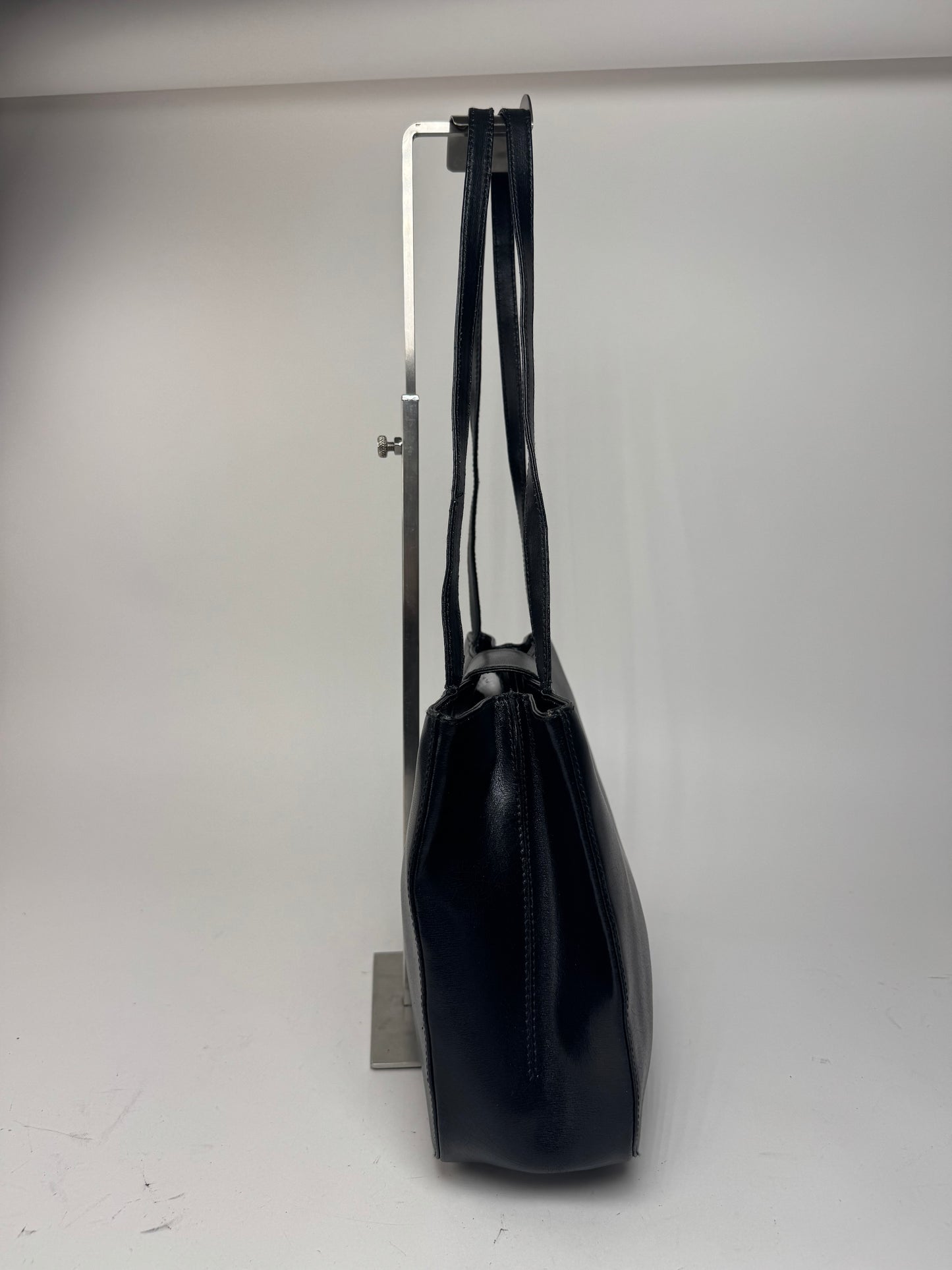 Sac vintage en cuir noir Givenchy