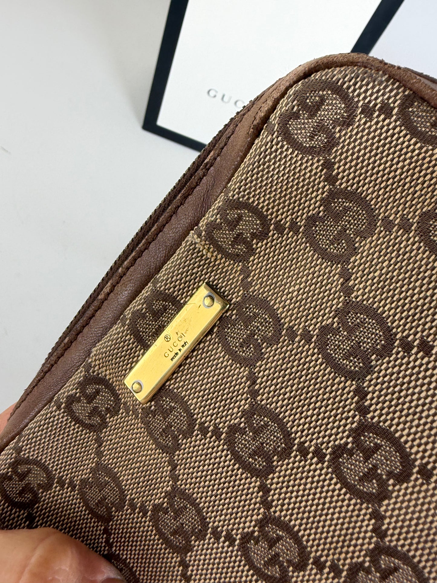 Vintage Gucci GG Supreme Crossbody Bag Beige Brown Gold