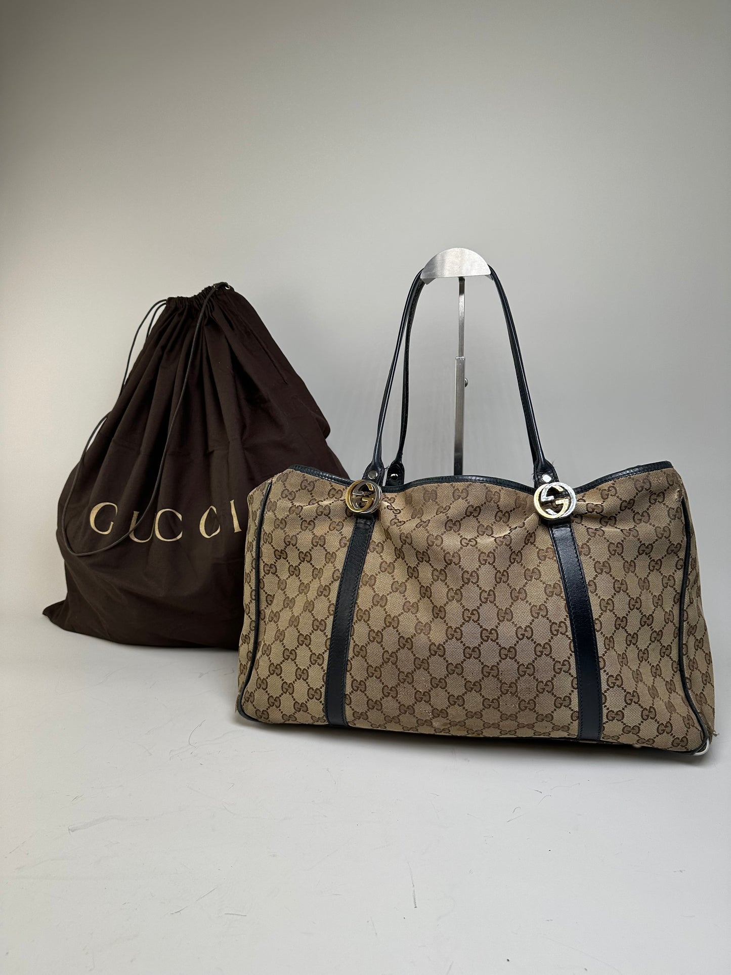 Vintage Gucci GG Supreme Tote Bag Beige Brown Gold