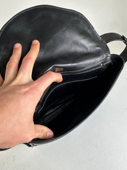 Vintage Gucci Boutique Smooth Leather Flap Shoulder Bag Black