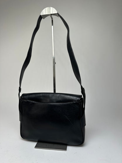 Vintage Gucci Boutique Smooth Leather Flap Shoulder Bag Black