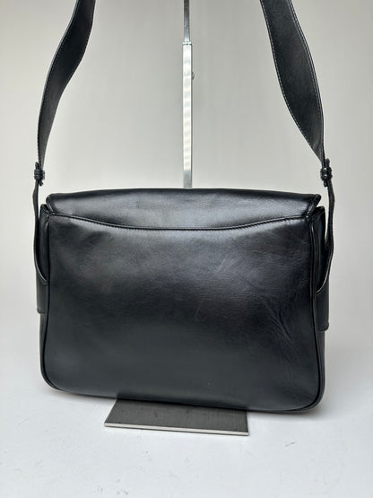 Vintage Gucci Boutique Smooth Leather Flap Shoulder Bag Black