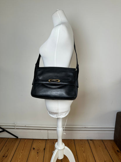 Vintage Gucci Boutique Smooth Leather Flap Shoulder Bag Black