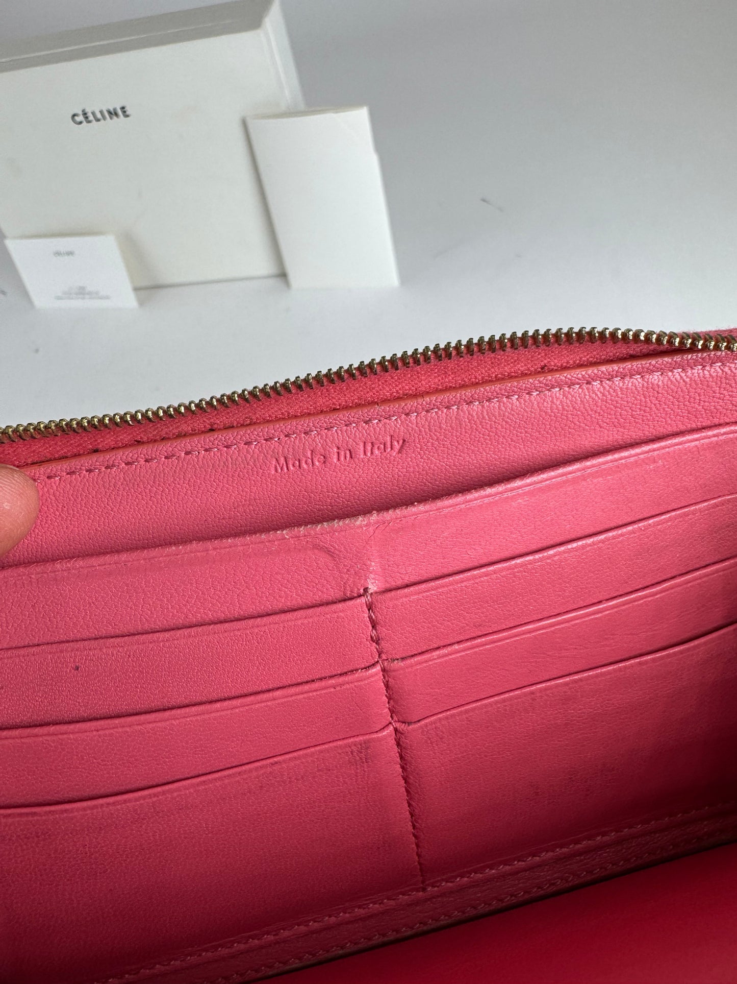 Portefeuille vintage en cuir Céline Paris rose violet
