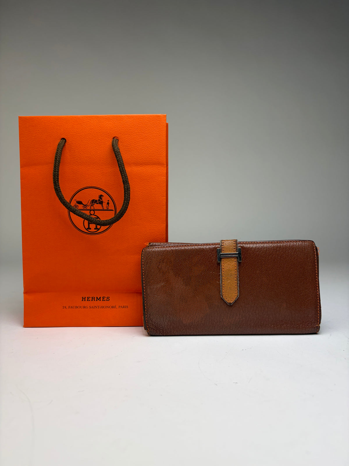 Vintage Hermès Dogon Textured Leather Bifold Wallet Brown Orange