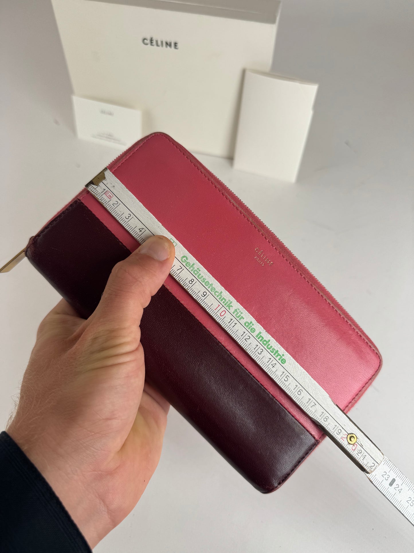 Portefeuille vintage en cuir Céline Paris rose violet