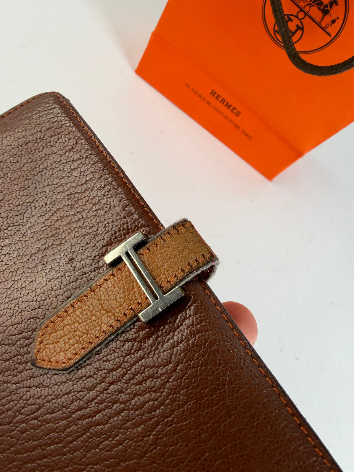 Vintage Hermès Dogon Textured Leather Bifold Wallet Brown Orange