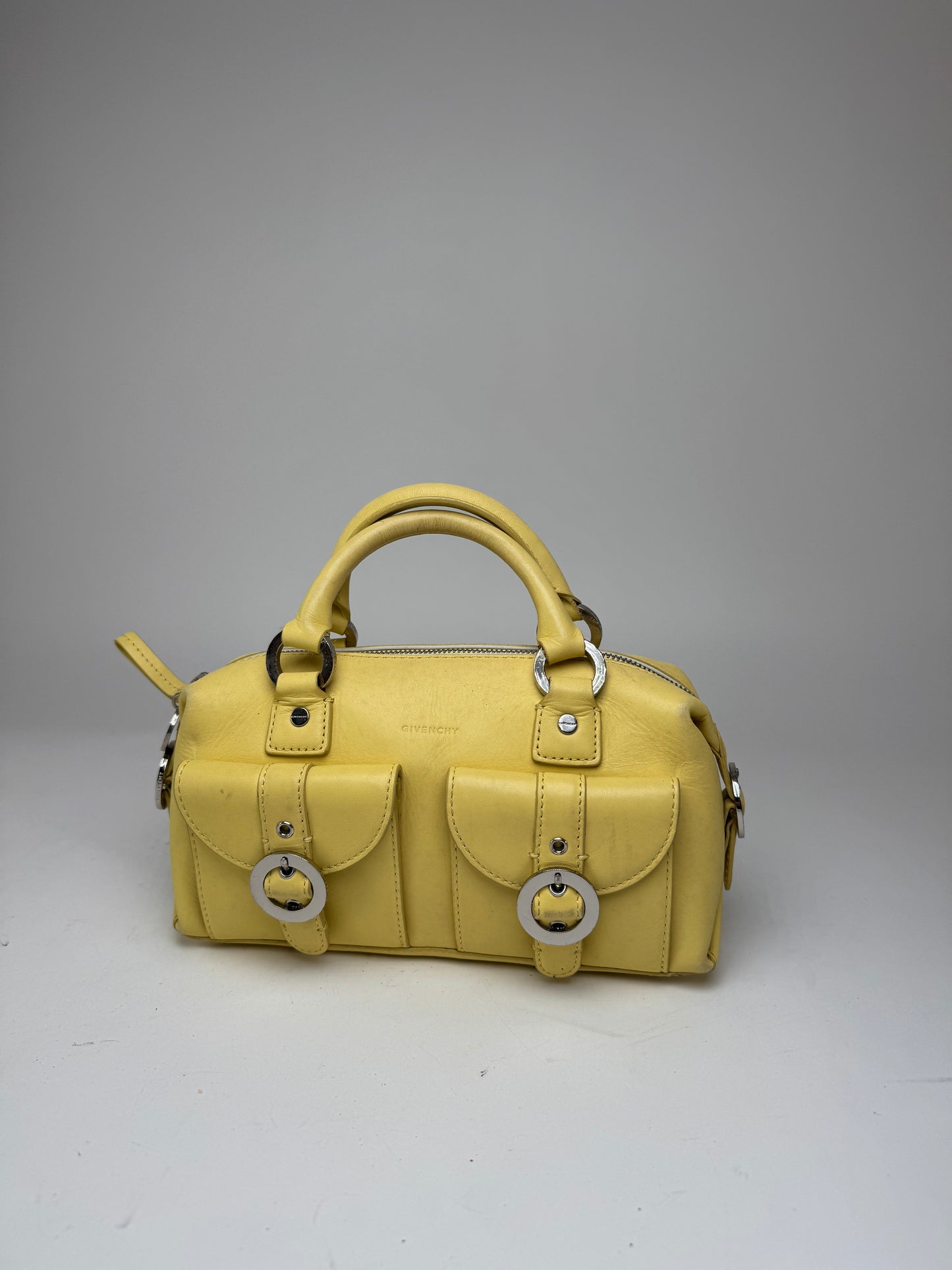 Sac vintage en cuir jaune Givenchy