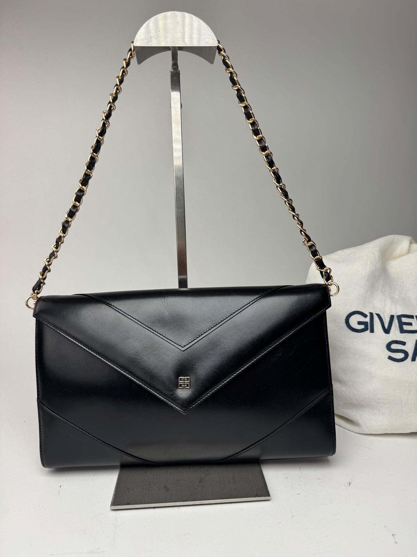 Sac vintage Givenchy 4G en cuir noir
