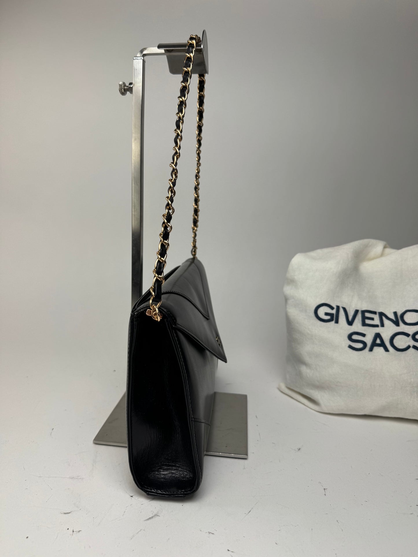 Sac vintage Givenchy 4G en cuir noir