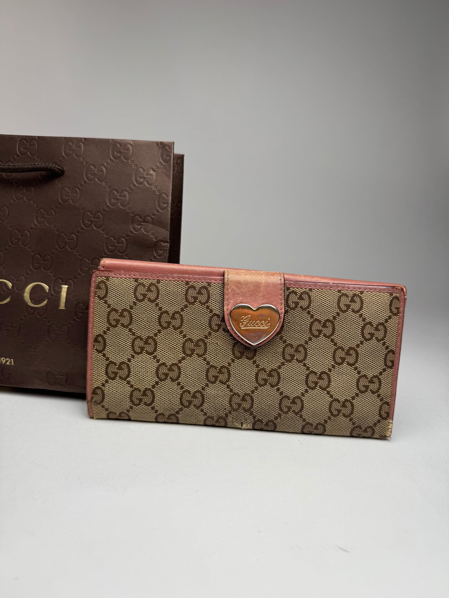 Vintage Gucci Monogram Wallet beige