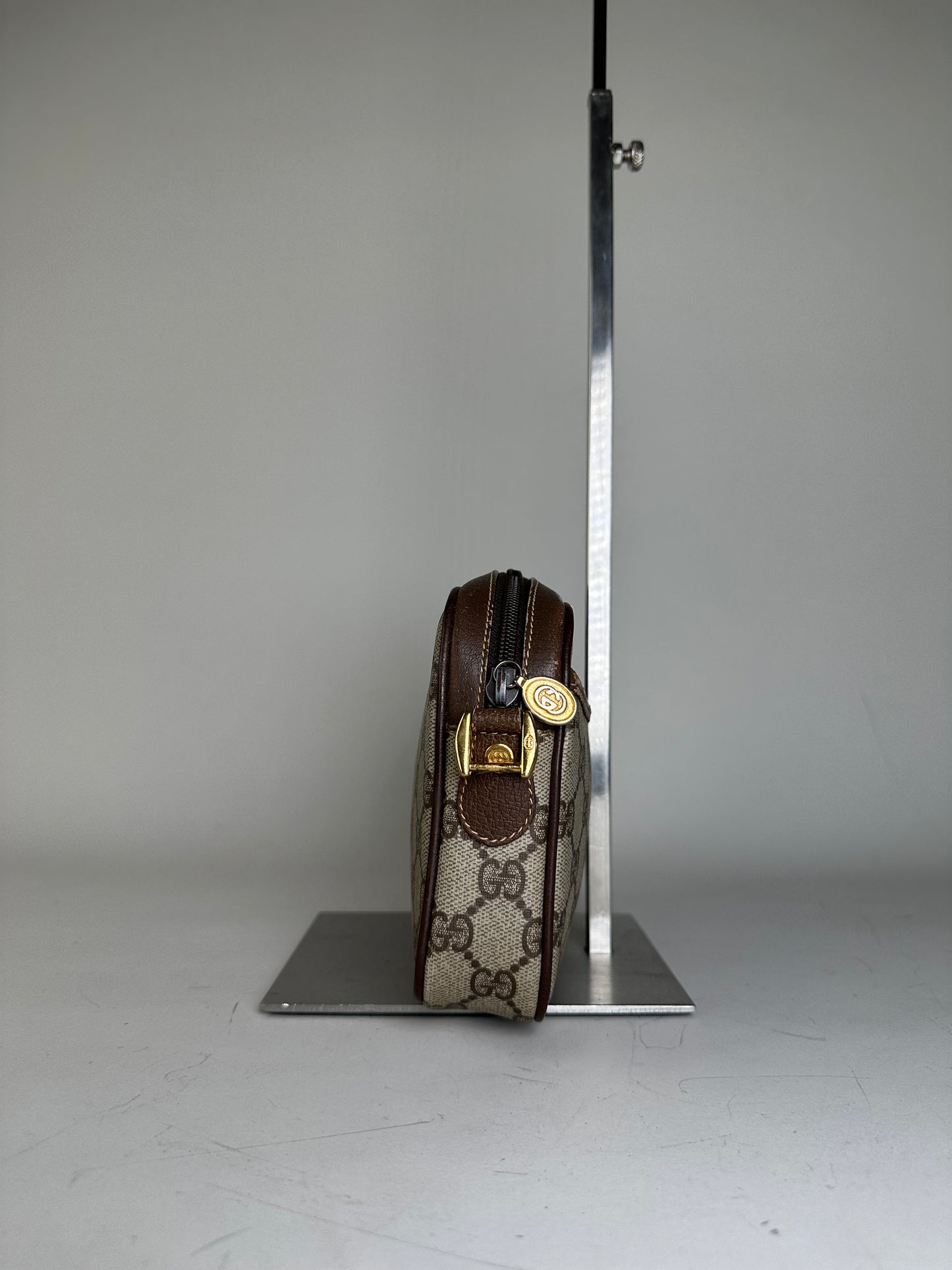 Vintage Gucci GG Supreme Cosmetic Case Beige Brown Gold