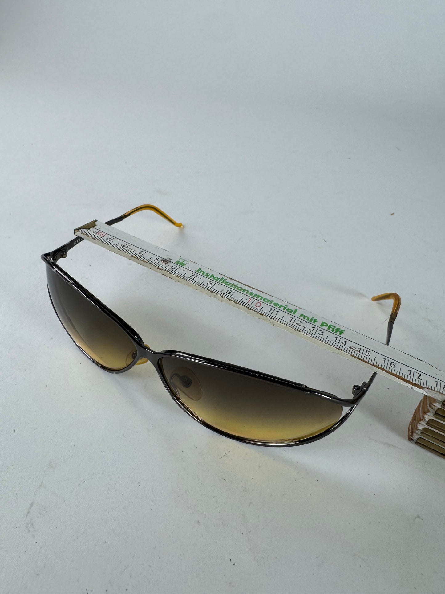 Vintage Dior Metal sunglasses yellow Silver
