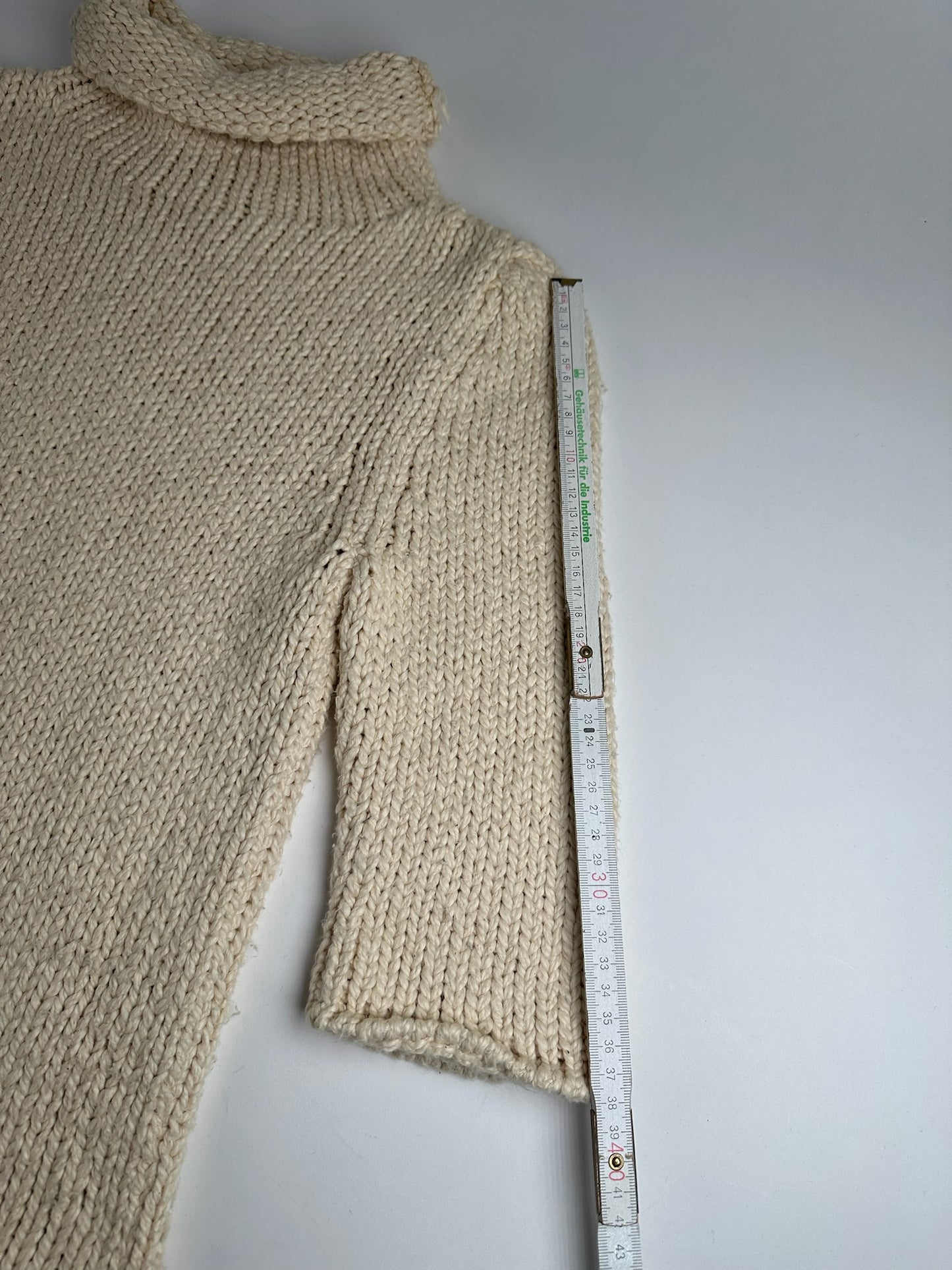 Vintage Wool turtleneck beige