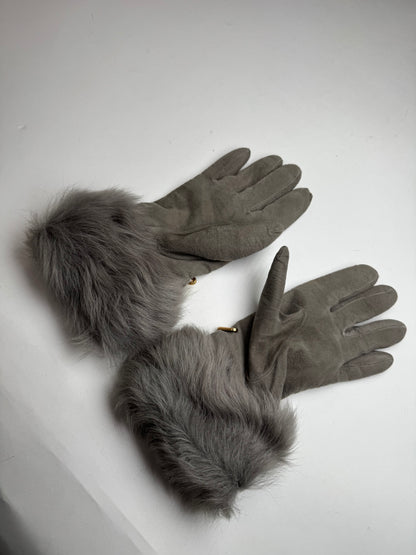 Vintage Escada Suede Cashmere Gloves Size 7 grey