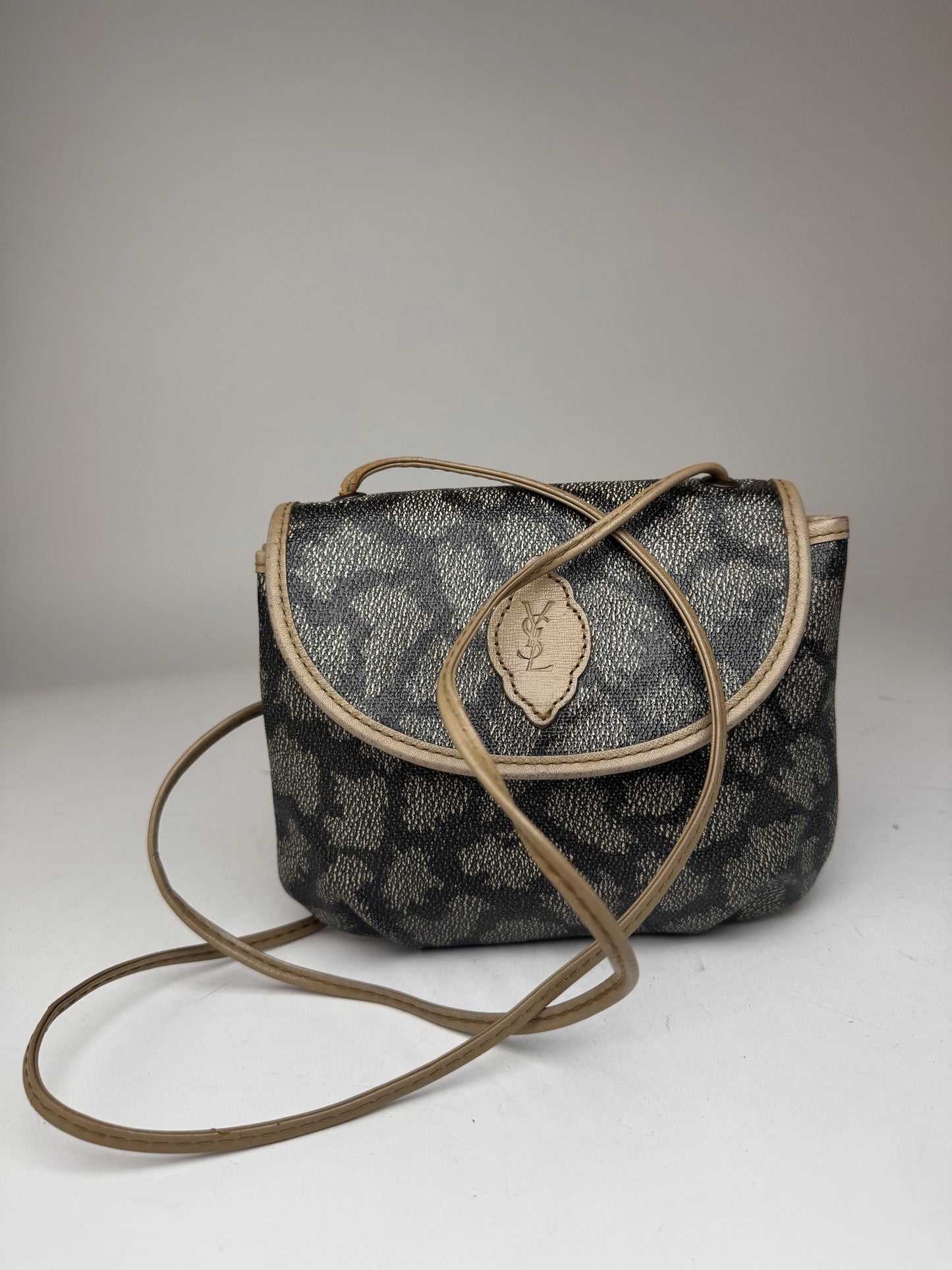 Sac vintage en cuir Yves Saint Laurent gris noir