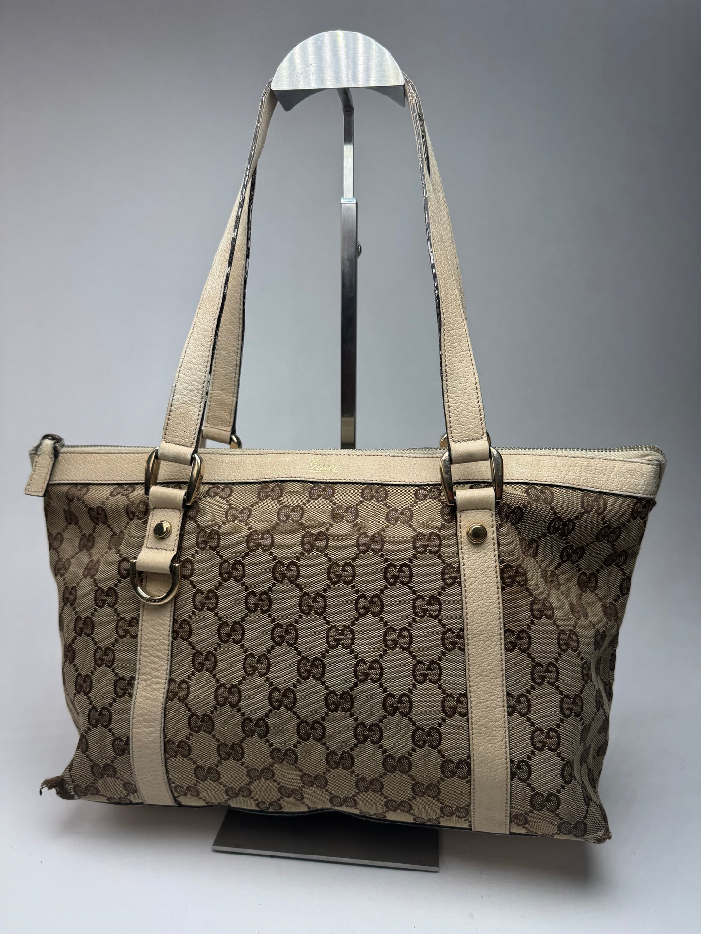Vintage Gucci Monogram handbag