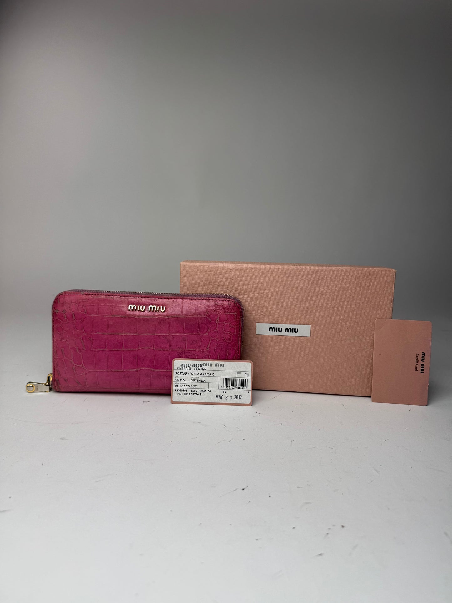 Portefeuille vintage en cuir rose Miu Miu