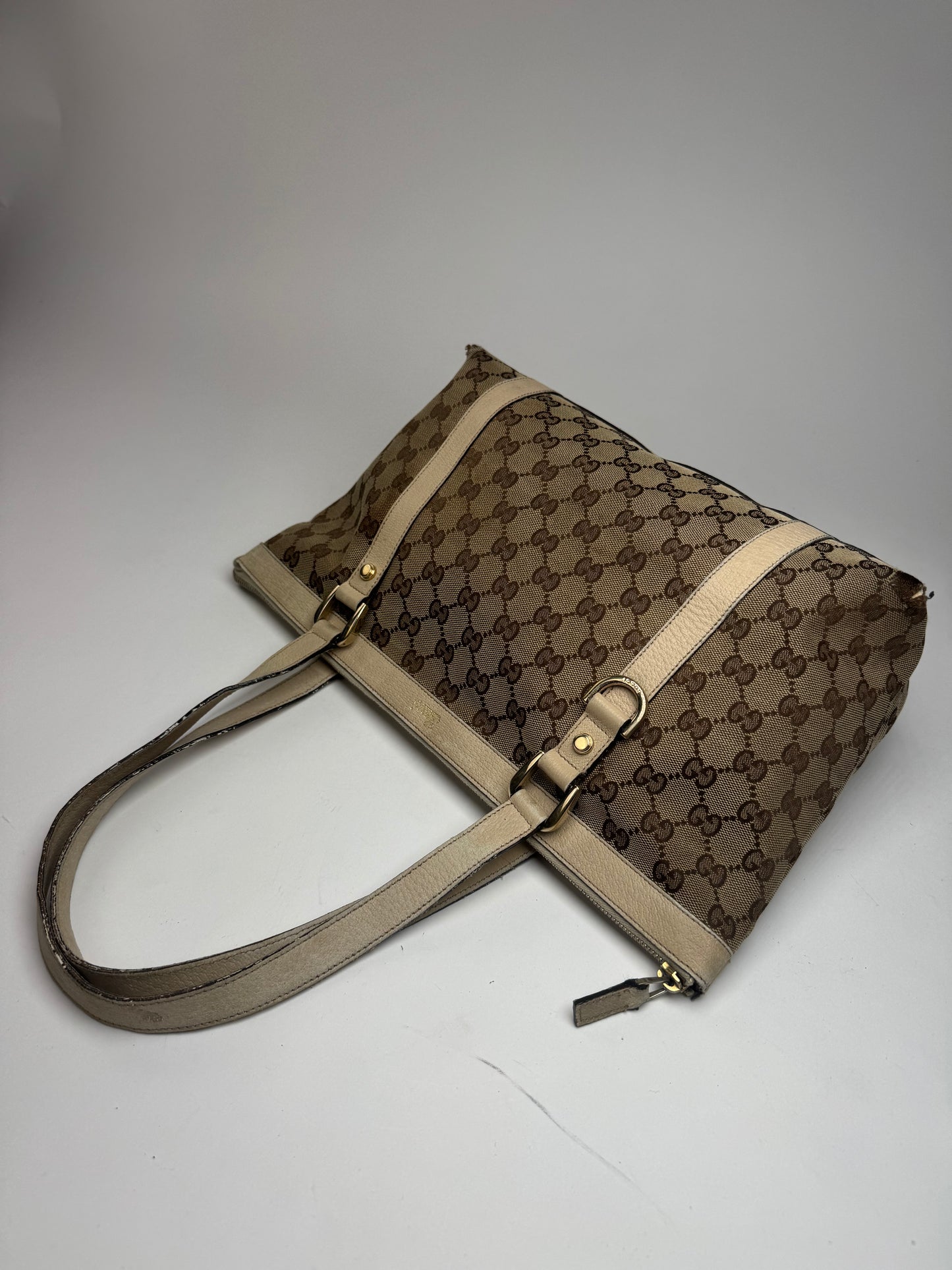Vintage Gucci Monogram handbag