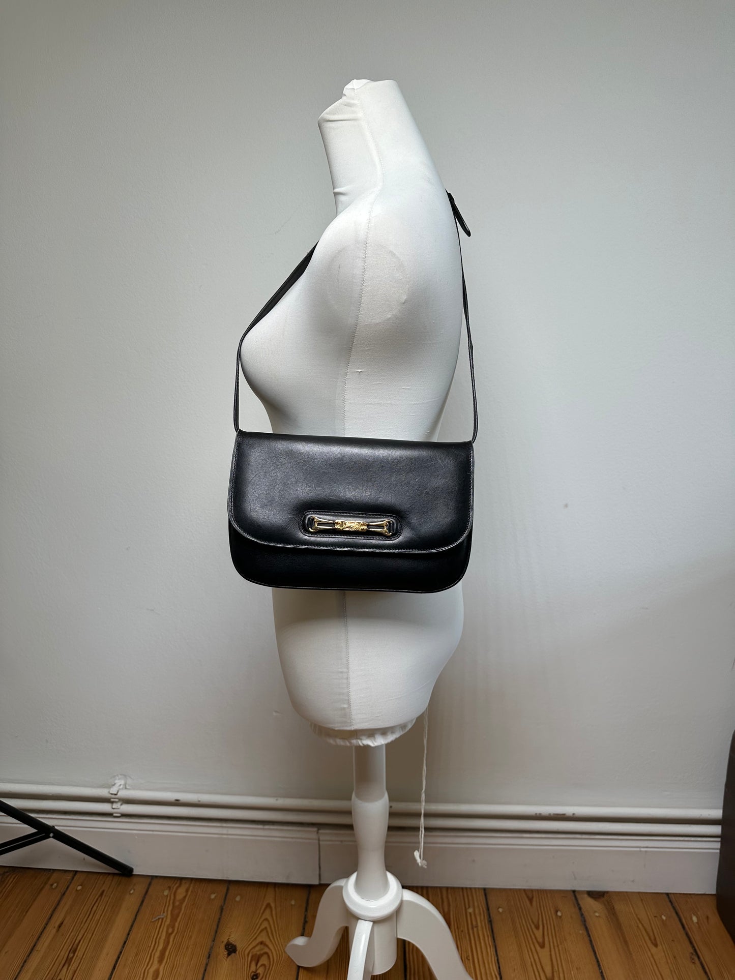 Vintage Celine Leather Shoulder Bag Black