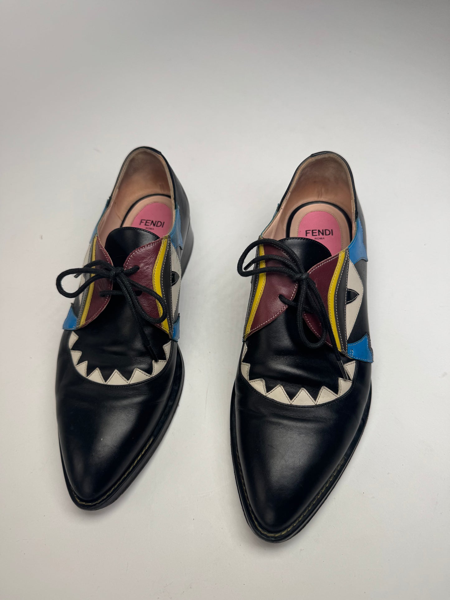 Vintage Fendi Leather Laced Up Shoes Black EU36