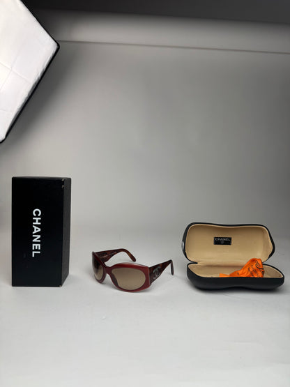Vintage Chanel CC sunglasses Red