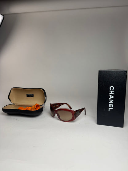 Vintage Chanel CC sunglasses Red
