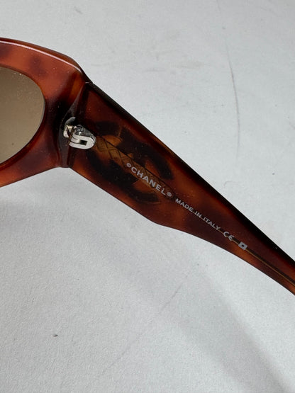 Vintage Chanel CC sunglasses Red