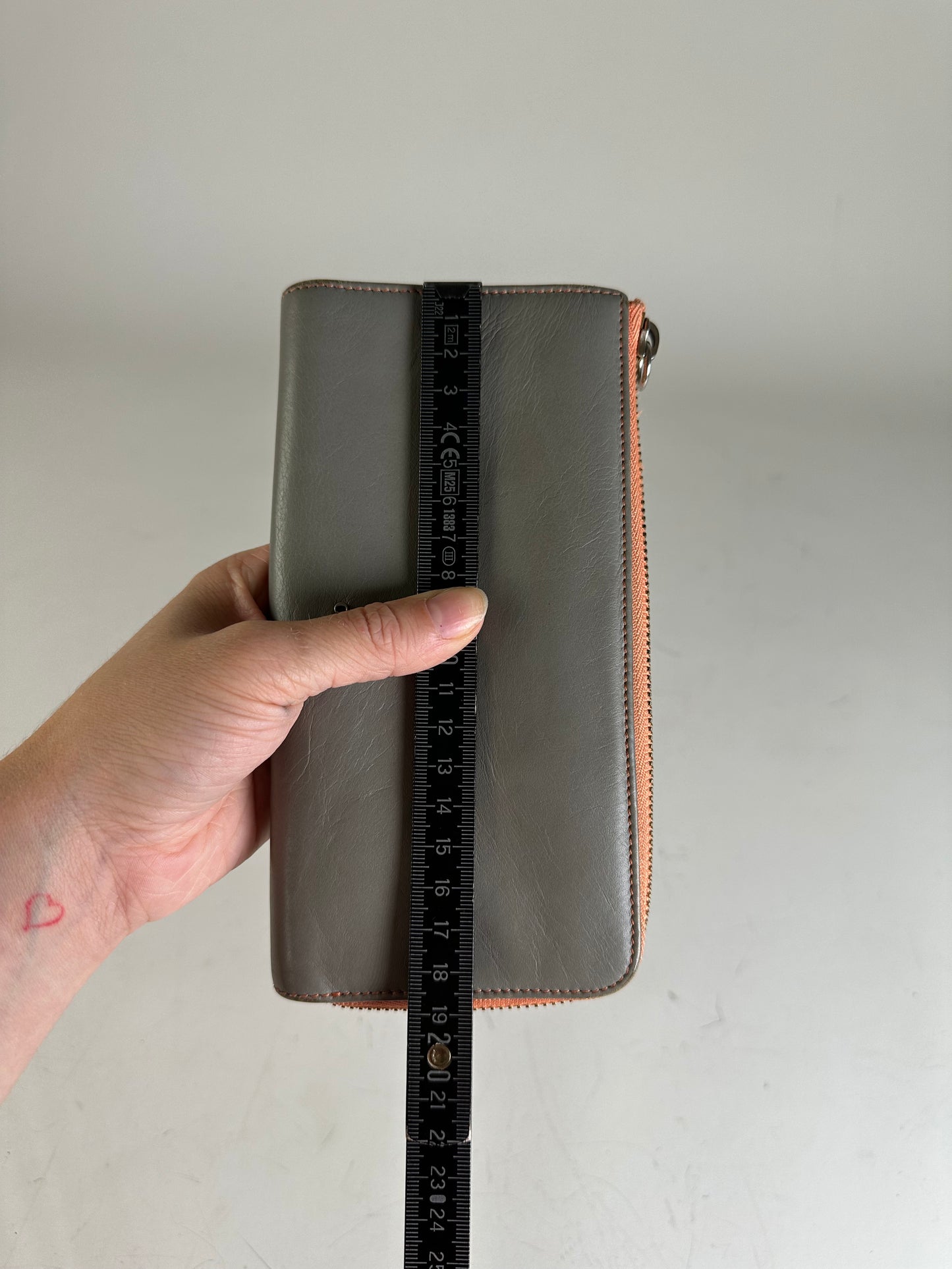 Vintage Chloe Leather Zip Wallet Grey Orange