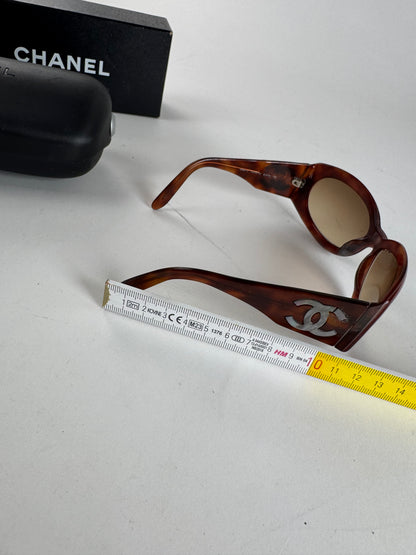 Vintage Chanel CC sunglasses Red