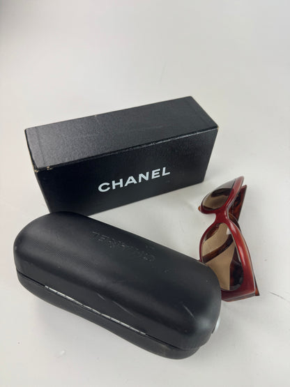Vintage Chanel CC sunglasses Red