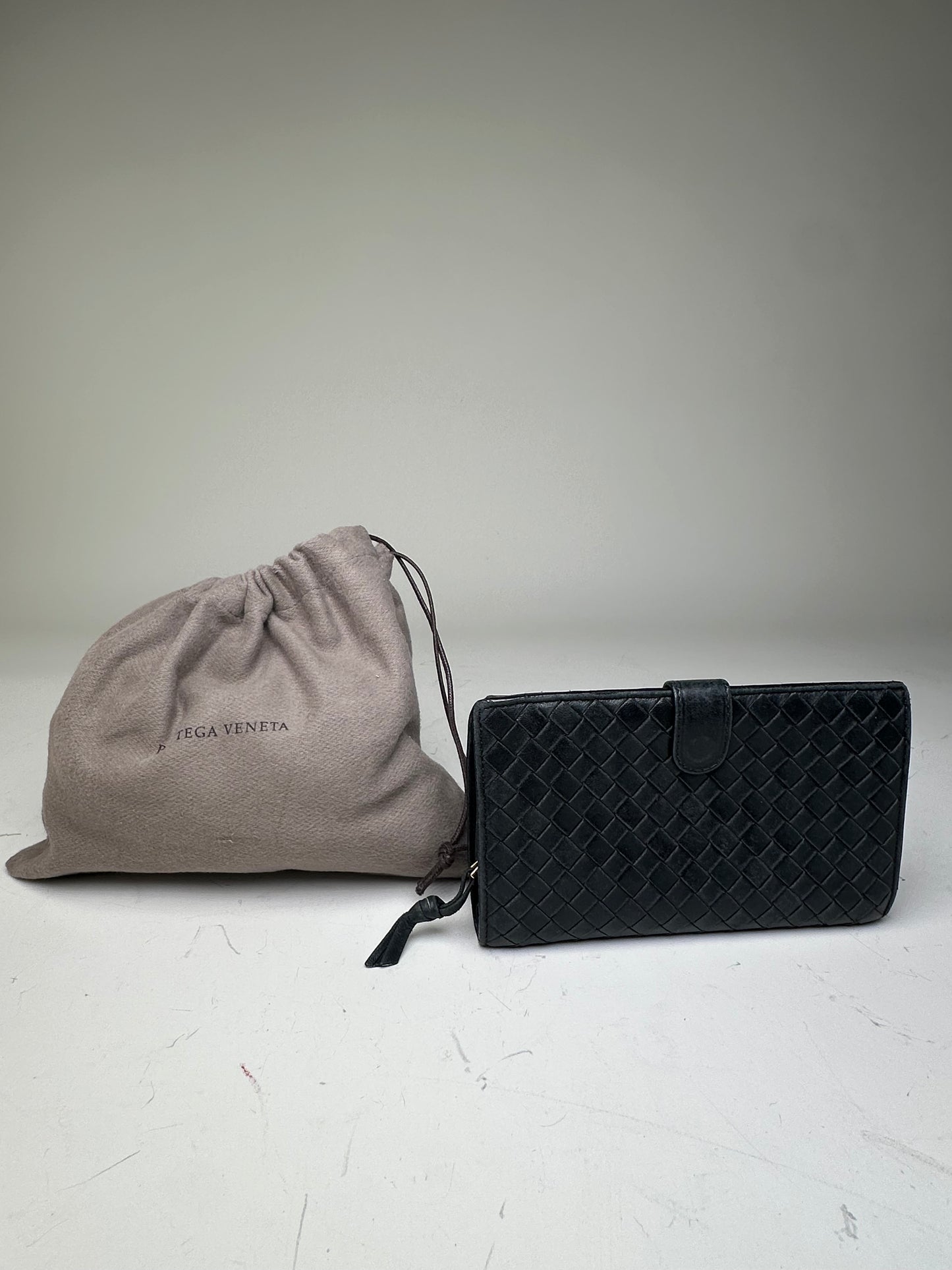 Vintage Bottega Veneta Intrecciato Woven Leather Wallet Black