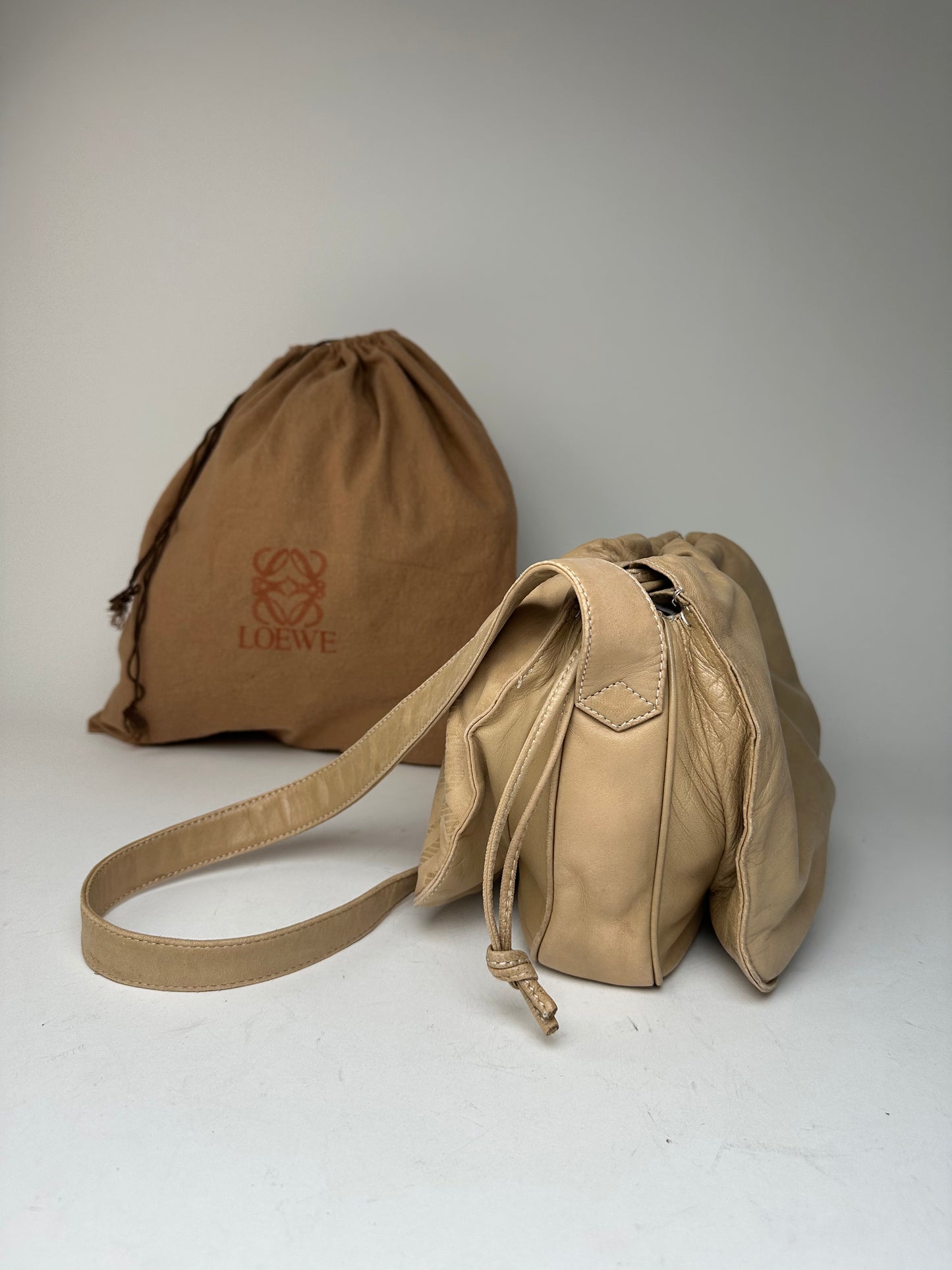 Vintage Loewe Madrid Leather Shoulder Bag Beige