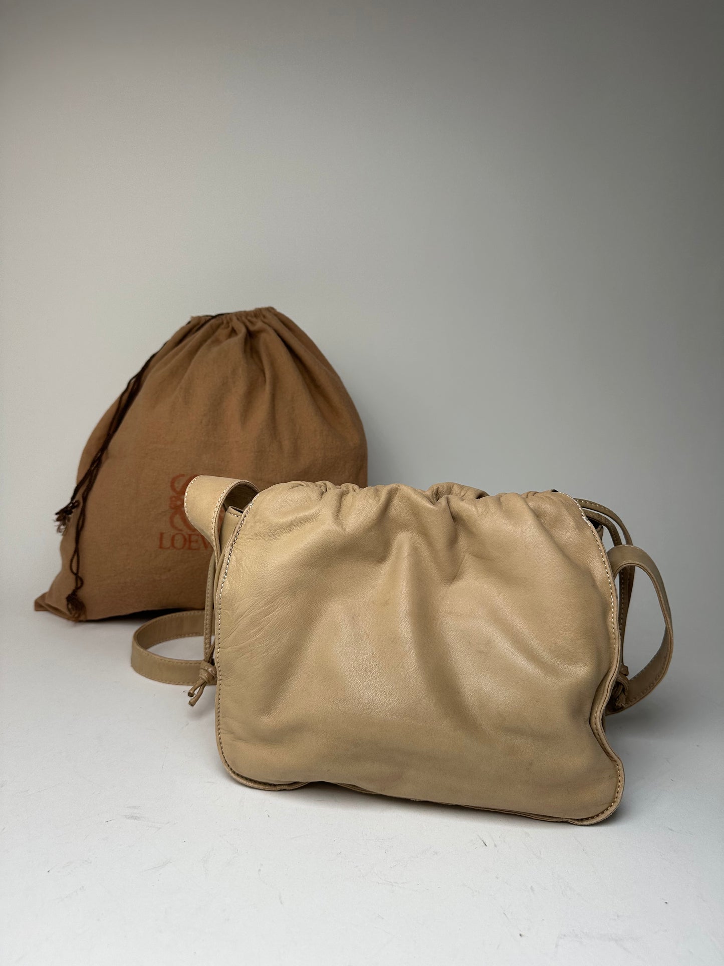 Vintage Loewe Madrid Leather Shoulder Bag Beige