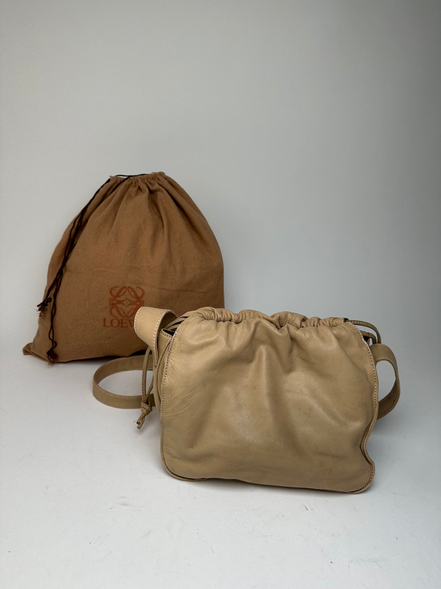 Vintage Loewe Madrid Leather Shoulder Bag Beige