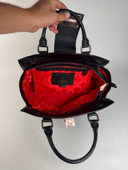 Sac vintage en cuir noir Vivienne Westwood