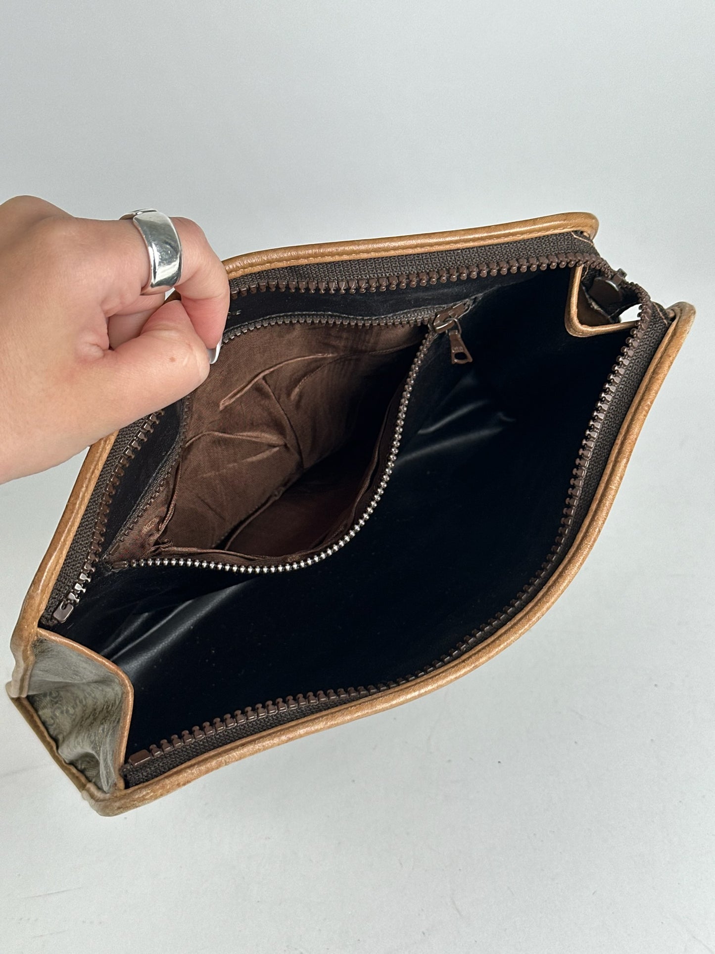 Vintage Bottega Veneta shoulder bag