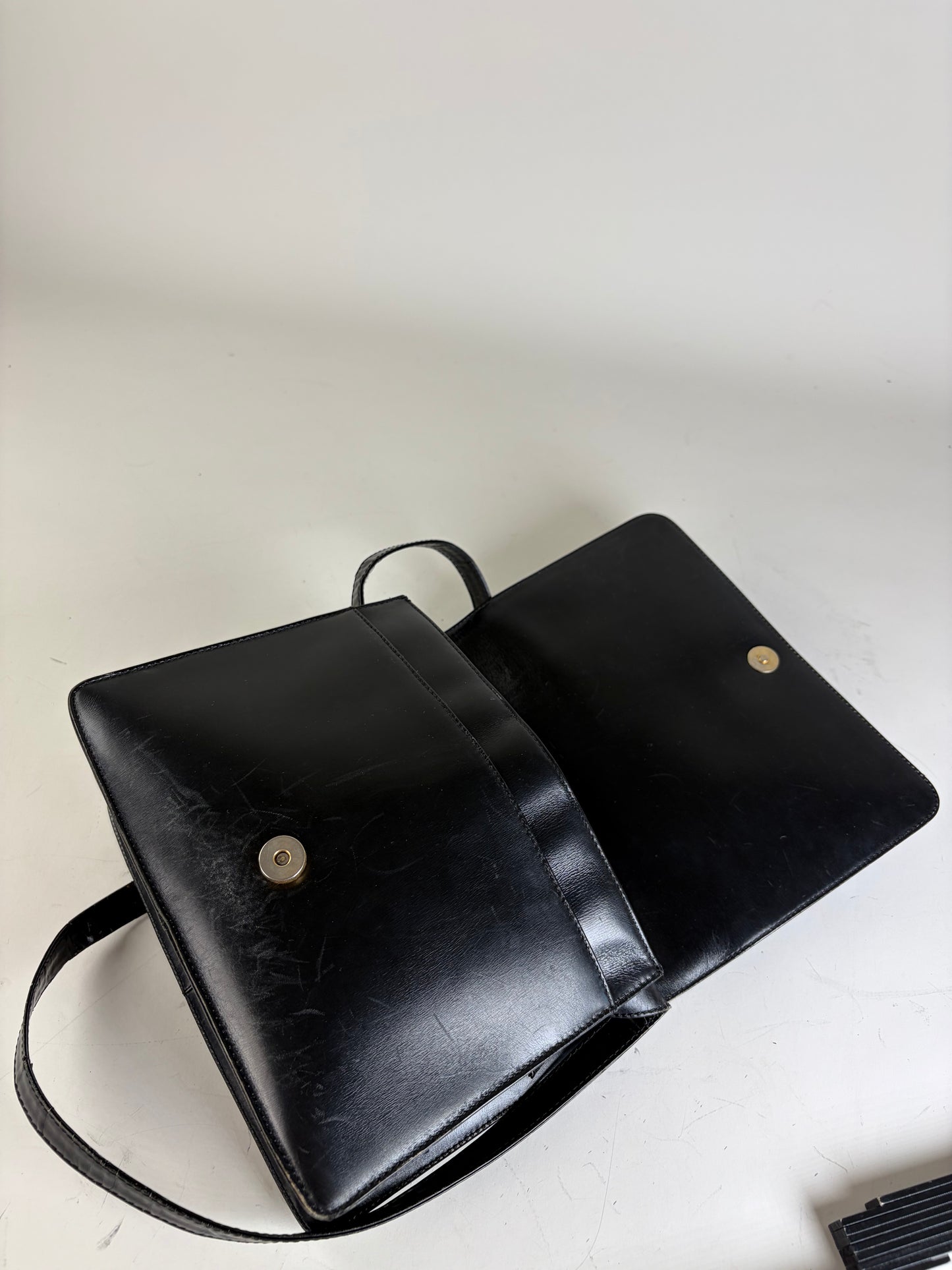 Vintage Loewe Structured Leather Shoulder Bag Black Gold