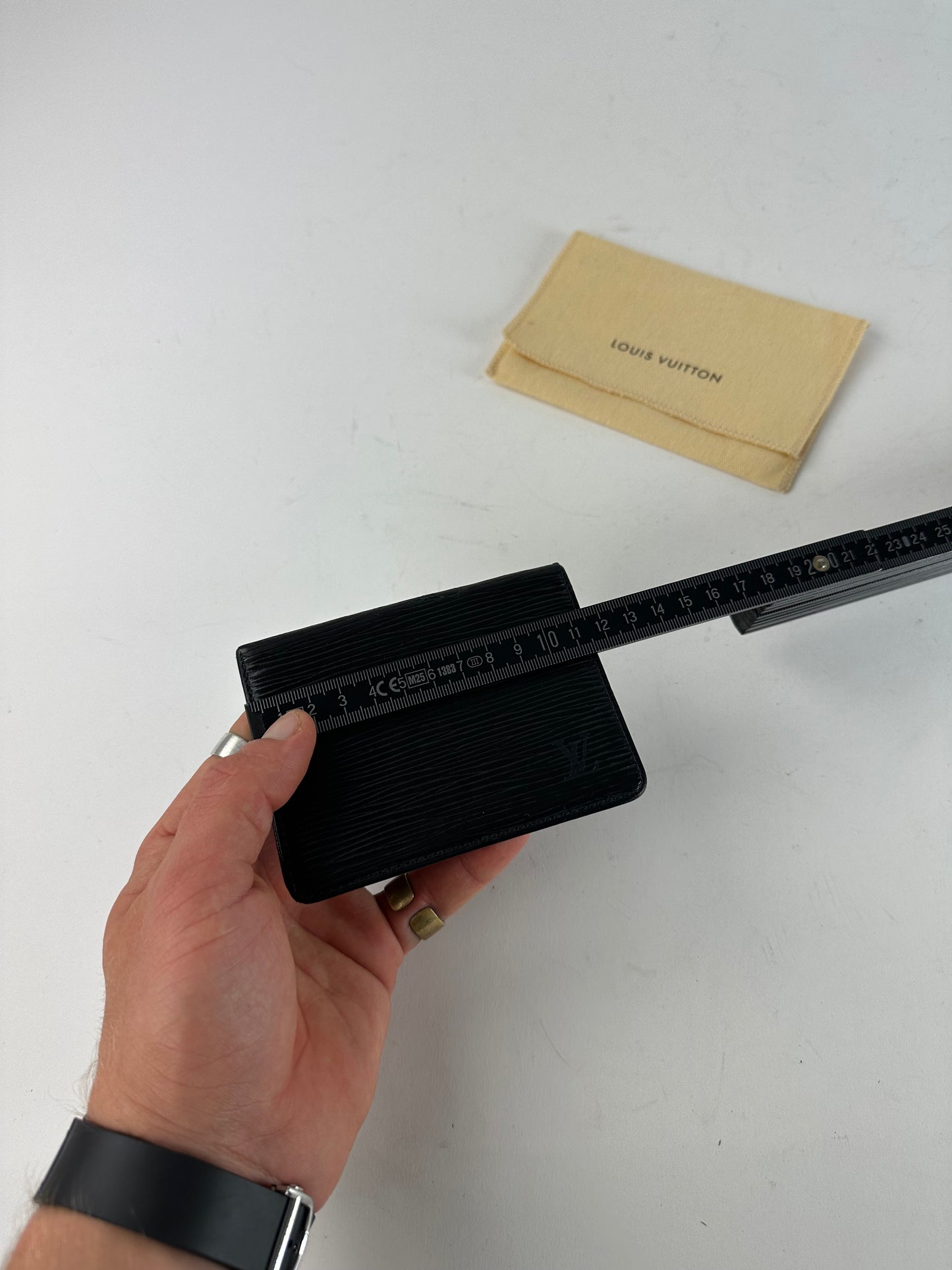 Vintage Louis Vuitton EPI Leather Card Holder Black