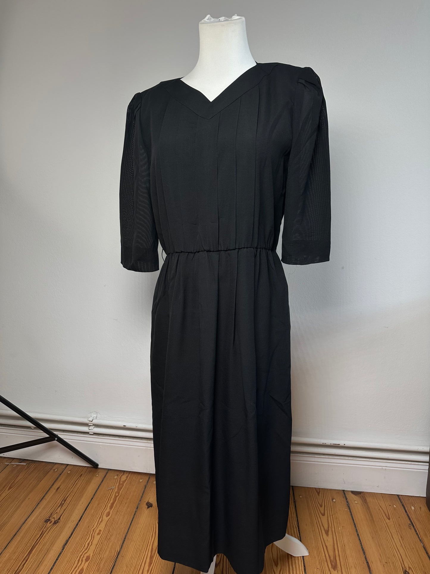 Vintage Givenchy Wool Dress M Black