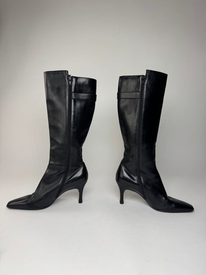 Vintage Salvatore Ferragamo Leather Heeled Boots Black EU38
